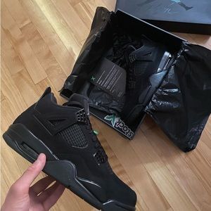 JORDANS 4 BLACK CATS